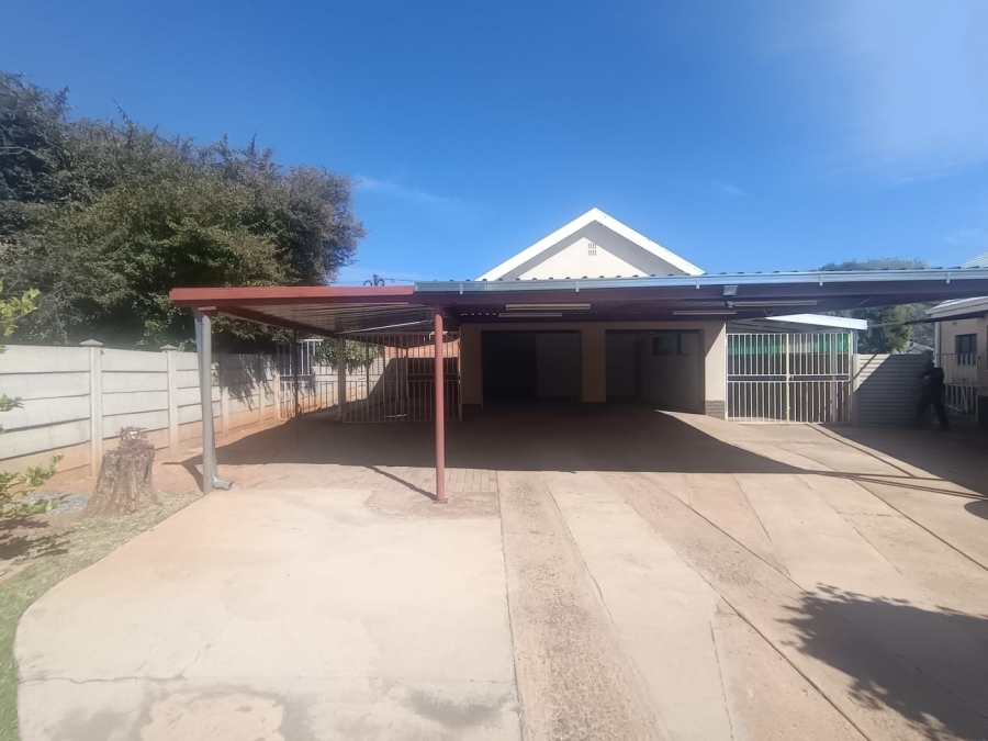 3 Bedroom Property for Sale in Carters Glen Northern Cape
